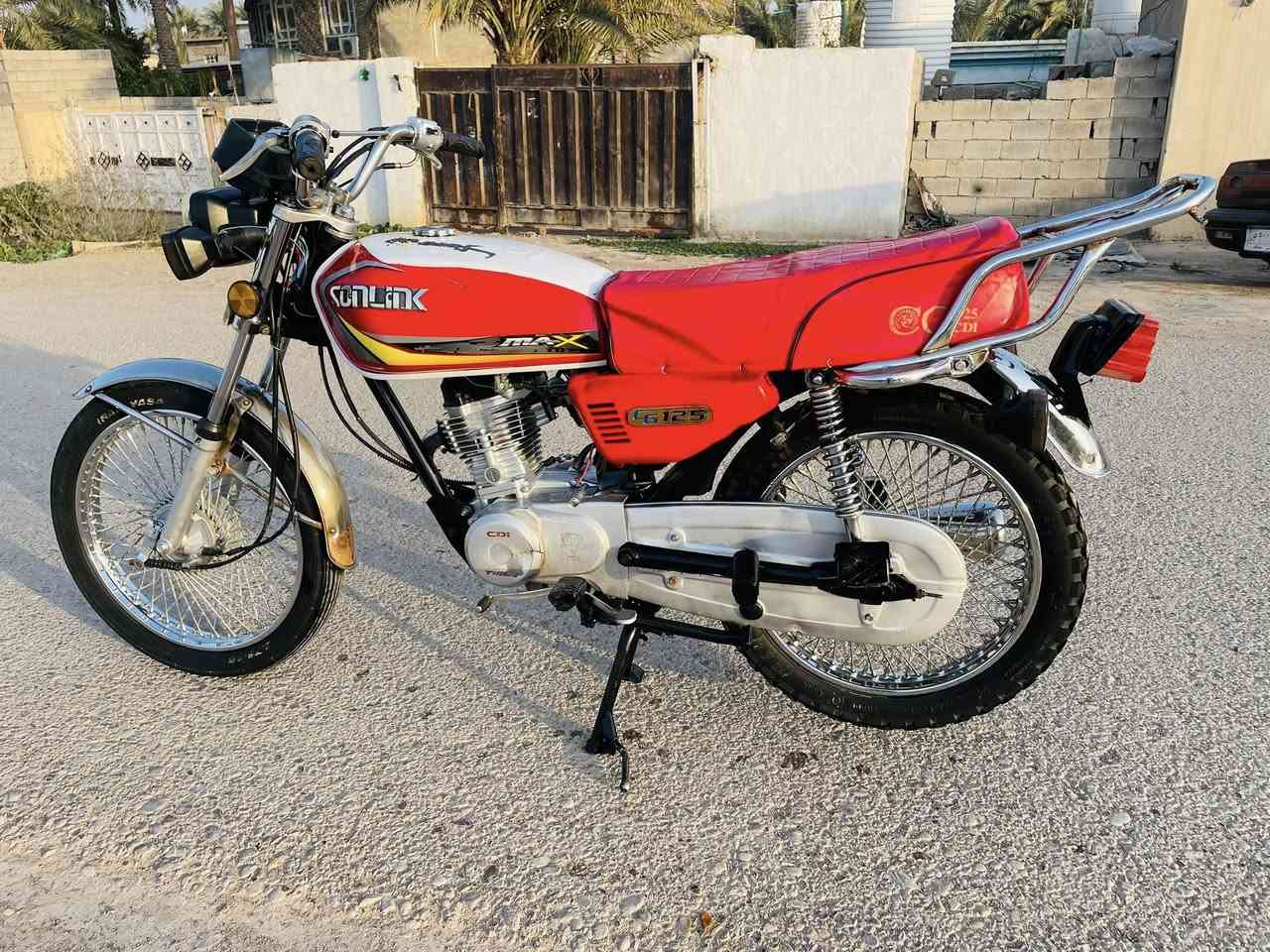 تايكر للبيع موديل 21 محدث 23 نضيف محرك أوراق سعر 400 وبي مجال شراي راسلني ودلل مكاني ديالى سراجق


**إذا كنت صاحب هذا الإعلان وتريد حذفه لأي سبب، رجاءا أرسل رسالة إلى الدعم الفني**