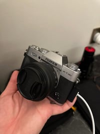Camera Fujifilm X-T30 ||| للبيع، صارلها شهرين عندي ضمان سنة من الوكالة...
