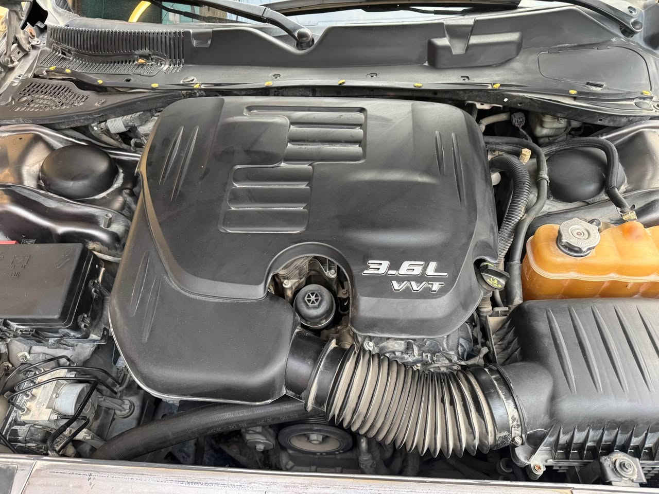 جالنجر 
رالي بلاص 
موديل 2016
وارد امريكي حادثه موضح 
بدون دواخل 
موصفات فول الفول بدون فتحه
رادار 
حساسات
كامره 
شاشه كبيره
تحكمات 
كشنات جلد 
تدفئه تبريد 
استيرن كهرباء 
هيترات كشنات وستيرن
ويل 20 نجمه خسفه قويه 
تخم تايرات جديد 
هيترات مري جانبيه 
رقم بغداد الجديد 
بيه رش جاملغ وبنيد بدون معجون 
وهنا بلعراق بيه باب السايق 
بدون ايرباك 
السياره مسويله ادامه كامله 
مابيه نقص 
مكاني بغداد المنصور 
السعر ١٤٥
***********
وتساب *********** بغداد, العراق
