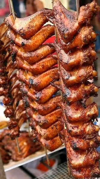 🎉 إعــلان مجــانــي دعــمــاً لأصــحــاب المـشــاريــع 🎉

🔥 مطعم مأكولات احسان العتابي – النكهة الأصيلة والنظافة المثالية 🔥

🍽️ نظافة تفتح النفس وطعم رهيب يخليك تعشق الأكل من أول لقمة
🤝 تعامل راقٍ وخدمة توصيل سريعة، لأن رضا الزبون هو الأساس عندهم

🍗 مندي يمني أصيل – نكهة تفوح بالأصالة
🥣 باجه عراقية على الطريقة الأصلية
🐟 سمك مشوي على الفحم بصلصات خاصة تغيّر معنى الطعم
🍛 تمن أحمر – تمن أبيض – برياني يكمّلون المائدة بنكهات تخبل 😋

وكل طلب يوصل وياك كامل 👇
🥗 زلاطة – خبز – دقوس – مروگات – طرشي – زبادي – صلصة حارة

🚗 توصيل سريع وخدمة ممتازة أينما كنت
✨ جرب مطعم إحسان العتابي اليوم، وخلِ الطعم والنظافة يحچون عنهم✨

العنوان: رفاعي شارع 40مقابيل كراج رفات التفيج

للحجز والاستفسار 💙
***********
