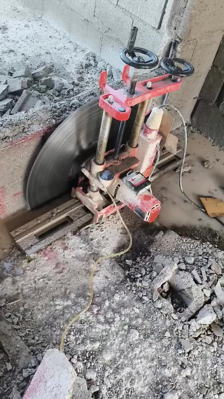 السلام عليكم..... نشتغل جميع مناطق كركوك  ***********
