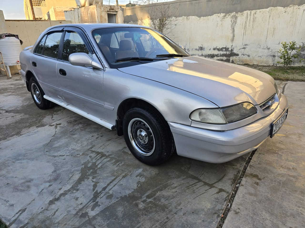 السلام عليكم هونداي سوناتا موديل 94 رقم ديالى كير اوتوماتيك مكينه مفتوح مصبوغه عام بدون اي ضربه صدر جديد تايرات ٤ جديد كهربائيات كلهه شغاله دوشمه كامله ارضيه وكشنات السعر ٤٥ ورقه وبيهه مجال *********** بي واتس اب
