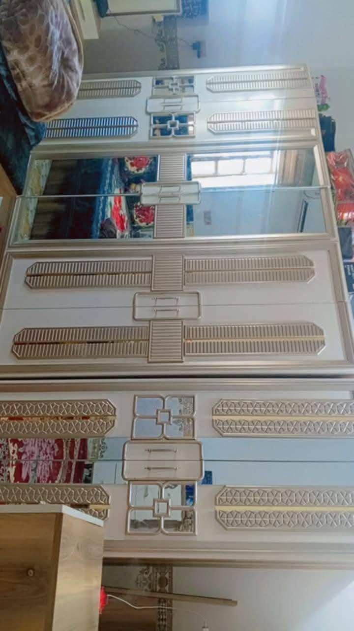 للبيع غرفه تركيه ٧٥٠ وبيه مجال متكونه من ٨ قطع


**إذا كنت صاحب هذا الإعلان وتريد حذفه لأي سبب، رجاءا أرسل رسالة إلى الدعم الفني**