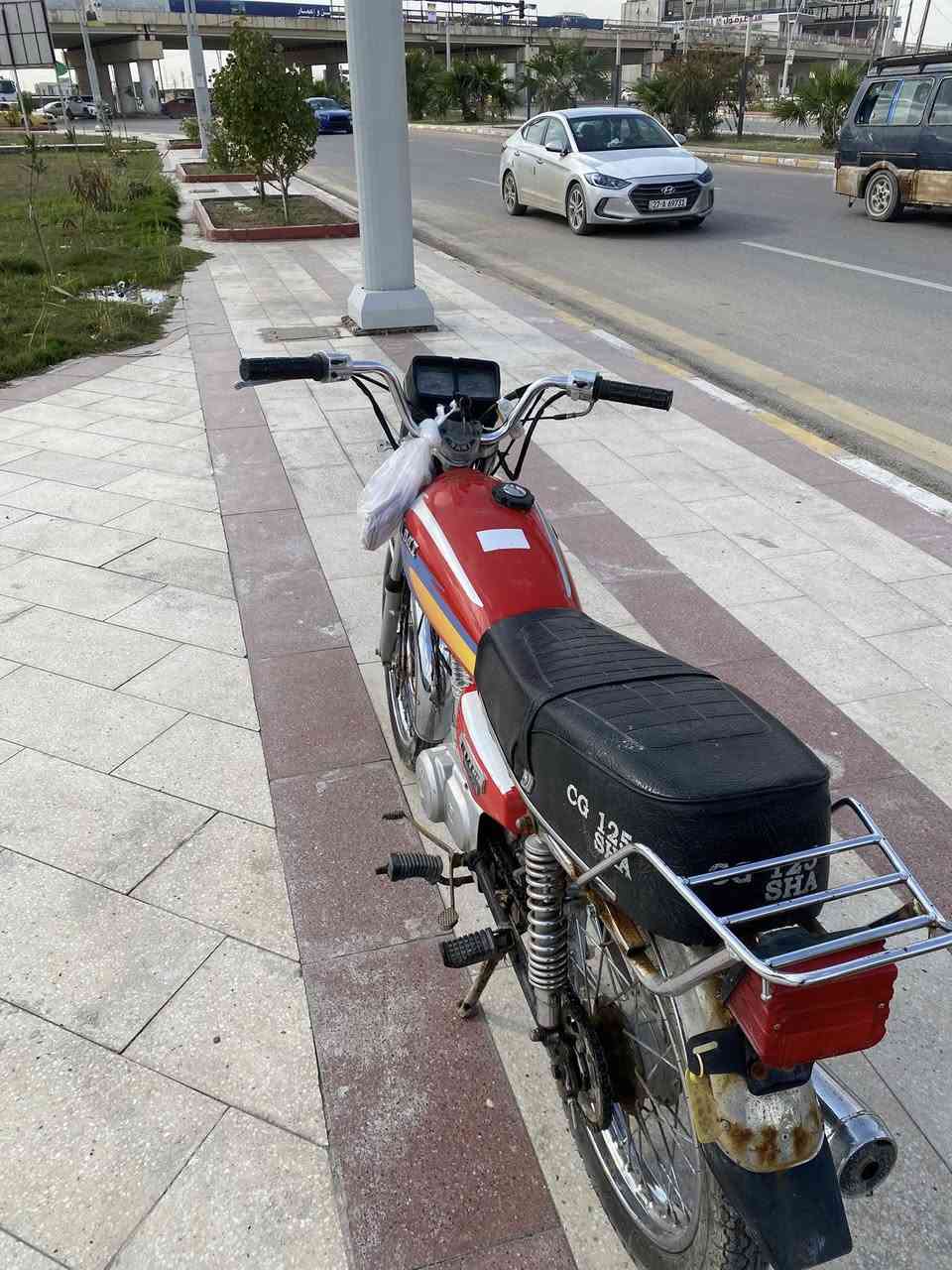 ناما شلامجه أصلي أوراق مدفوعه گمرك 
موديل 22 دراجه نضيفه مكينه مامجيوسه سعرها 800وبيها مجال للشراي
***********
