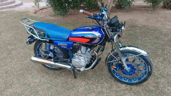 سلام عليكم دراجه للبيع نامي برو محسن موديل ٢٠٢٥  مكفوله كفاله عامه استفسار خاص او رقم***********
