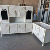 للبيع • خزائن • ديكور