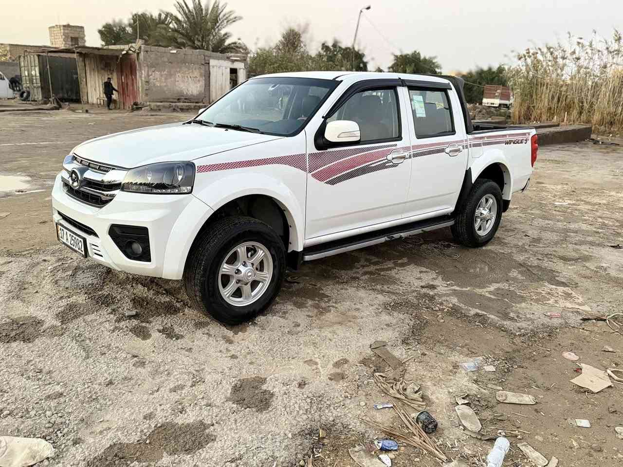 السلام عليكم 
كريت ويل2025 سيارة رقم دولي 
رقم مثنى تحويل مباشر.  
‏سيارة كفالة عامة
‏السيارة مدورة ثاني يوم 
 ‏
محرك كير كفاله 
تخم تاير جديد 
‏
‏ السعر150 وبيه مجال للشراي
المكان الشطره قضاء الدواية
‏
‏***********.      ***********
