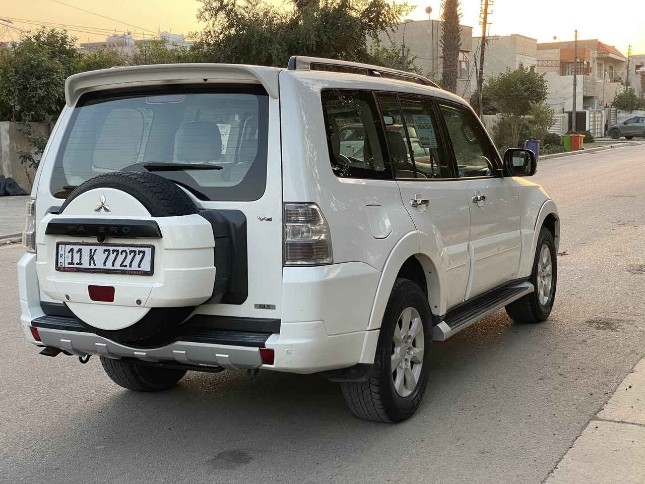 للبيع باجيرو 2010
السلام عليكم ... باجيرو 2010 للبيع
رقم بغداد مميز 77277
-السيارة مكفولة بدون صبغ وبدون حادث
-محرك السيارة 3500 المرغوب
-مواصفات السيارة/ فتحة سقف -كشنات جلد -
كشنات كهرباء - تحكم كامل - دمام خلفي بلادي - الشاشة البلادية مال سيارة ايضاً موجودة عندي
-السيارة مسويلها ادامة كاملة من صدر امامي وصدر خلفي جديد
فيتبم جديد
مشط ستيرن جديد
بطاية ايسيديلكو 
بلكات وقوايش ورولات كلها جديدة
زيوت كير واكسل جديد
كلها سيرفس كامل وغراض اصلية وكالة السيارة رقم بغداد مميز بأسمي
مكاني بغداد / حي الخضراء
للاستفسار ***********
