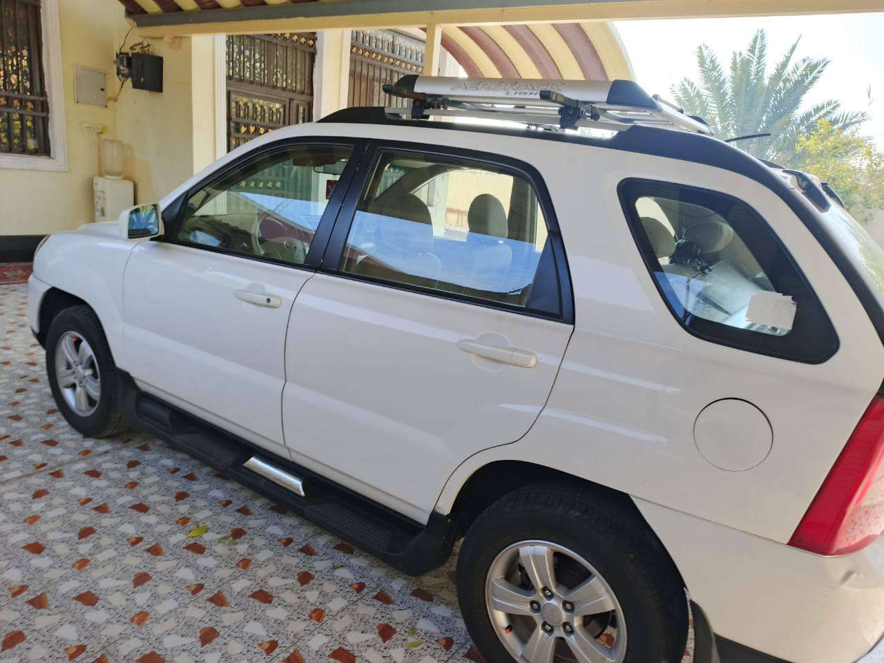 السلام عليكم كيه سبورتج 2009مكينه 2000 دوش المرغوب لسياره مكفوله من لصبغ عدى بيها شخوط قليله  كير مكينه خير من الله رقم بغداد نكلبزي تنته شاشه كامره تبريد تدفئأ كلها شغاله لسياره ابسمي شرط التحويل لسياره جاهزه اي نقص مابيها مال جناي الله شاهد مكان السياره بابل ....(***********)  السعر 128 وبيها مجال قليل
