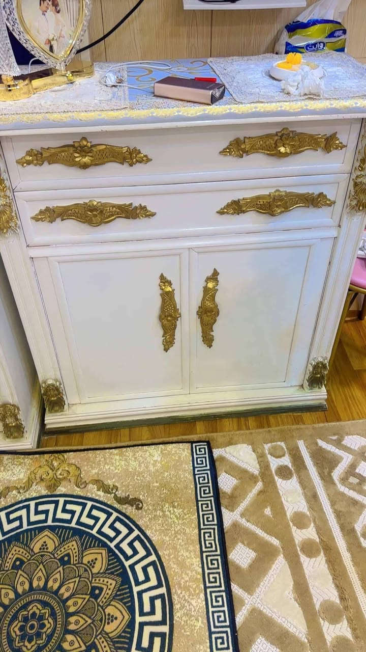 للبيع مكلف بلنشر
***********
سعر مليون ونص 
شغل عراقي
