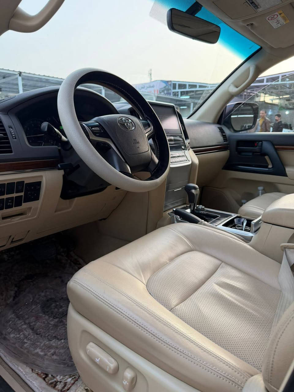 لاندكروزر2016 – بريم  أصلي
الوارد: بريم ام DVD
الحالة: مكفولة
كفاله  السيارة عدا دعاميه
السلامة: 8 إيرباك
الدفع: دبل
الكراسي: كهرباء
الكاميرات: 5 كاميرات
السقف: سلايد روف
المحرك: 8 سلندر
السعة: 4.6
الإطارات: جديدة
التخم: جديد
المسافة المقطوعة: 190 ألف كم حقيقي
الملاحظة: السيارة بالحقيقة أنظف وأجمل من الصور
الرقم: بغداد
التحويل: مباشر
السعر .485 قابل لتفاوض
موقع السيارة: الانبار– الرمادي
للاستفسار:***********
