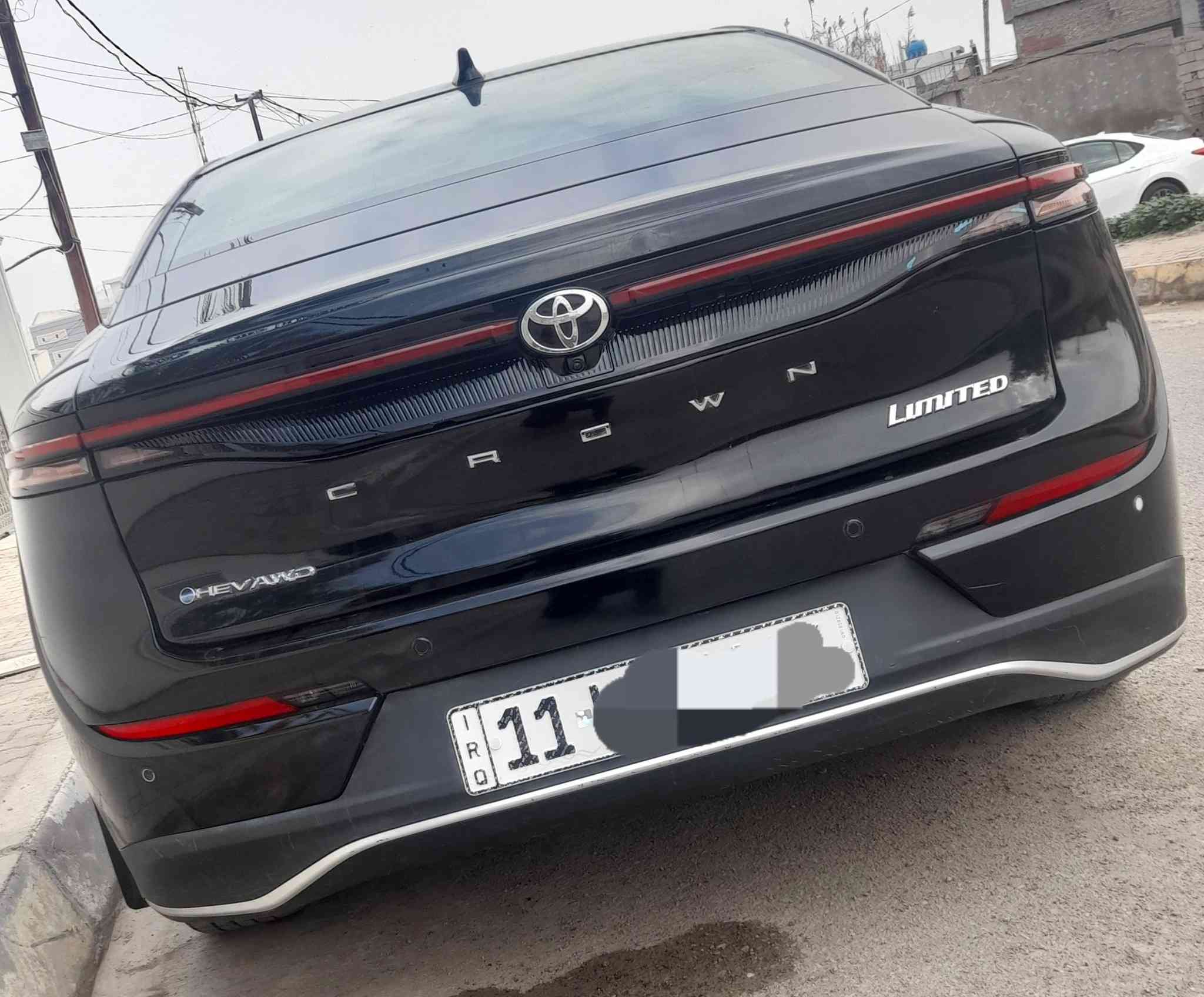 السلام عليكم
للبيع تيوتا كراون موديل 2024
وارد امريكي لمتد 
مكينه ٢٥٠٠ هايبرد  
رقم بغداد تحويل ثاني يوم بأسمي
 اعلى مواصفات بالكراون 
حادثه كما موضح في صور 
ماشية قليل 19 الف 
الاستفسار الاتصال 
***********
