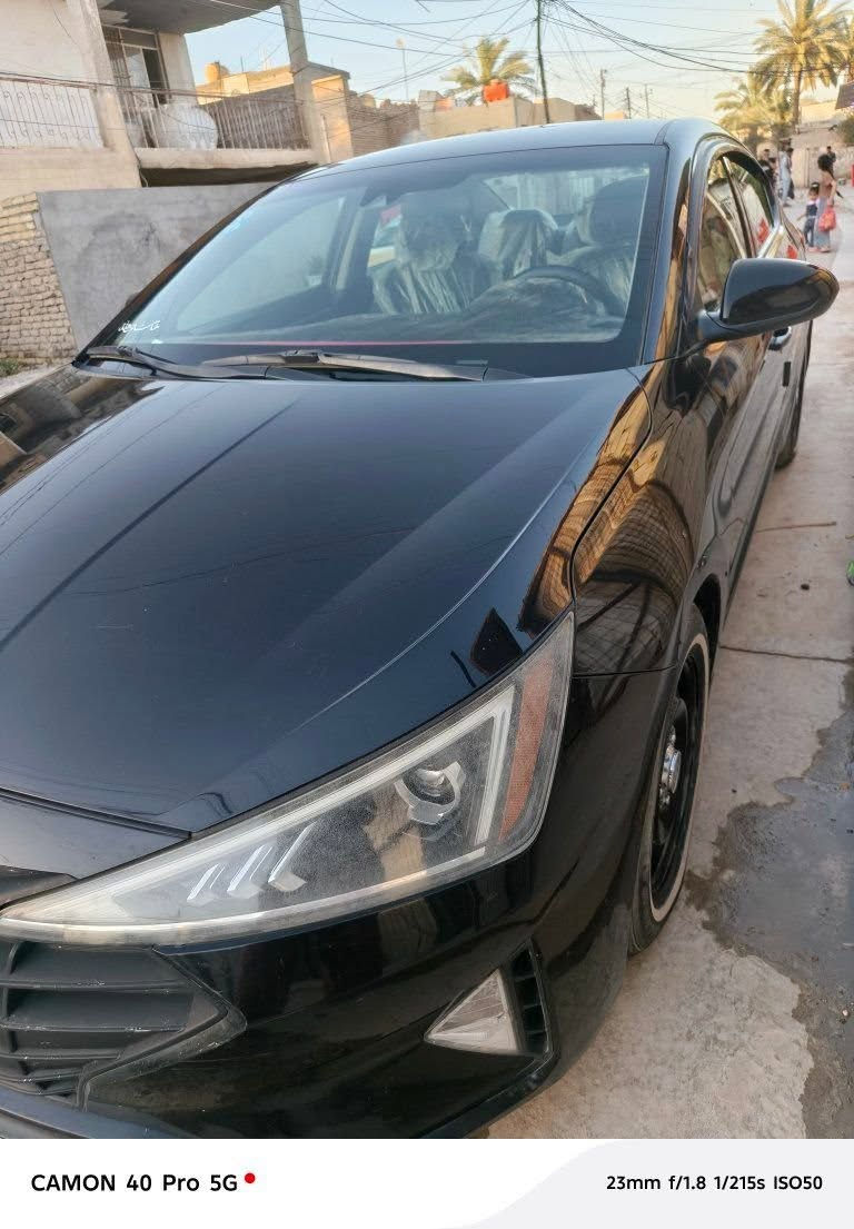 النترا 19بغداد انكليزي بأسمي العنوان بغداد وارد امريكي ظررها دعامية خلفية مصبوغة وبارد قليل بداية الحوض مال السبير مكينة 1600تيربو كيرATالسعر 120$للاستفسار على ***********
