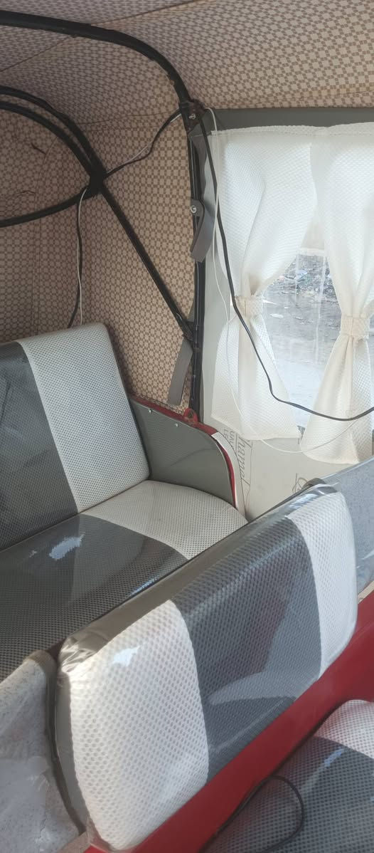 تكتك 18 شهر 5 معمره نضيفه ومرتبه أوراق المصطفى صولي سبع الوراق ***********،سعر 4 وميتين وبيهه مجال حك الجيه
