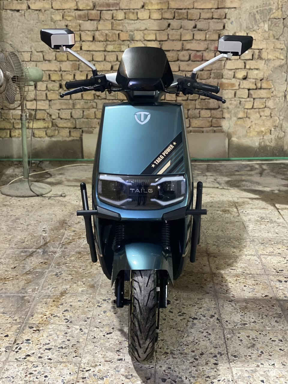 السلام عليكم دراجه شحن للبيع مديل
2025 لون زيتوني المكان النجف
للتواصل ***********
السعر 900
