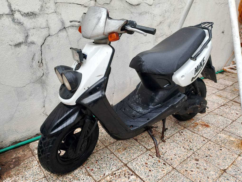 دراجة اكزز جبلي مجفته جديد بعدها حتى ما طايحه النضافة مثل ما تشوف بالصور ابيع كوم حديد السعر 300 وبيها مجال للشراي البصرة, العراق


**إذا كنت صاحب هذا الإعلان وتريد حذفه لأي سبب، رجاءا أرسل رسالة إلى الدعم الفني**