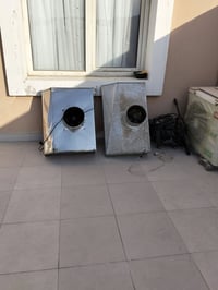 مفرغة هواء مطبخ عدد2 نظيفة وشغالة الاتصال ( 07830434980) يعمل وت ساب