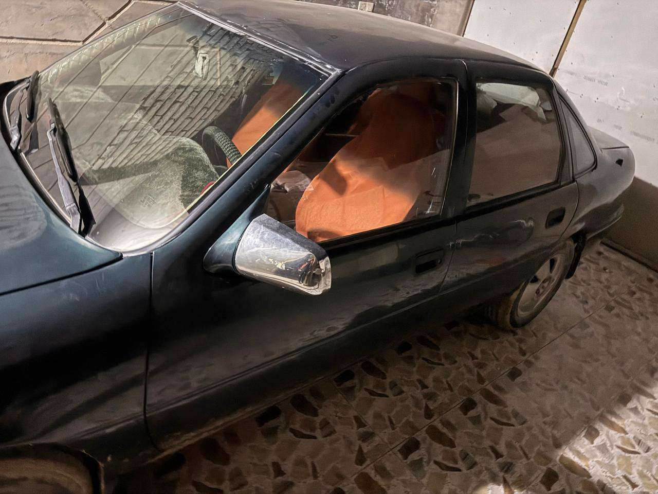 فكترا محرك 2000 كير عادي رقم بغداد اني مكلف بنشر اي تفاصيل هذا رقم صاحب السيارة ***********
