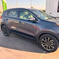 كيا سبورتج أمريكي موديل ٢٠١٩ ماشيه 82 ألف  مواصفات EX فول عدا الفتحه  ...