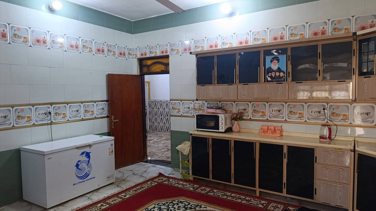 دار طابو للبيع المساحة 200 م عگاده شارع 20 منطقة حي عابجية تم بناؤه 2015.
لتواصل ***********
