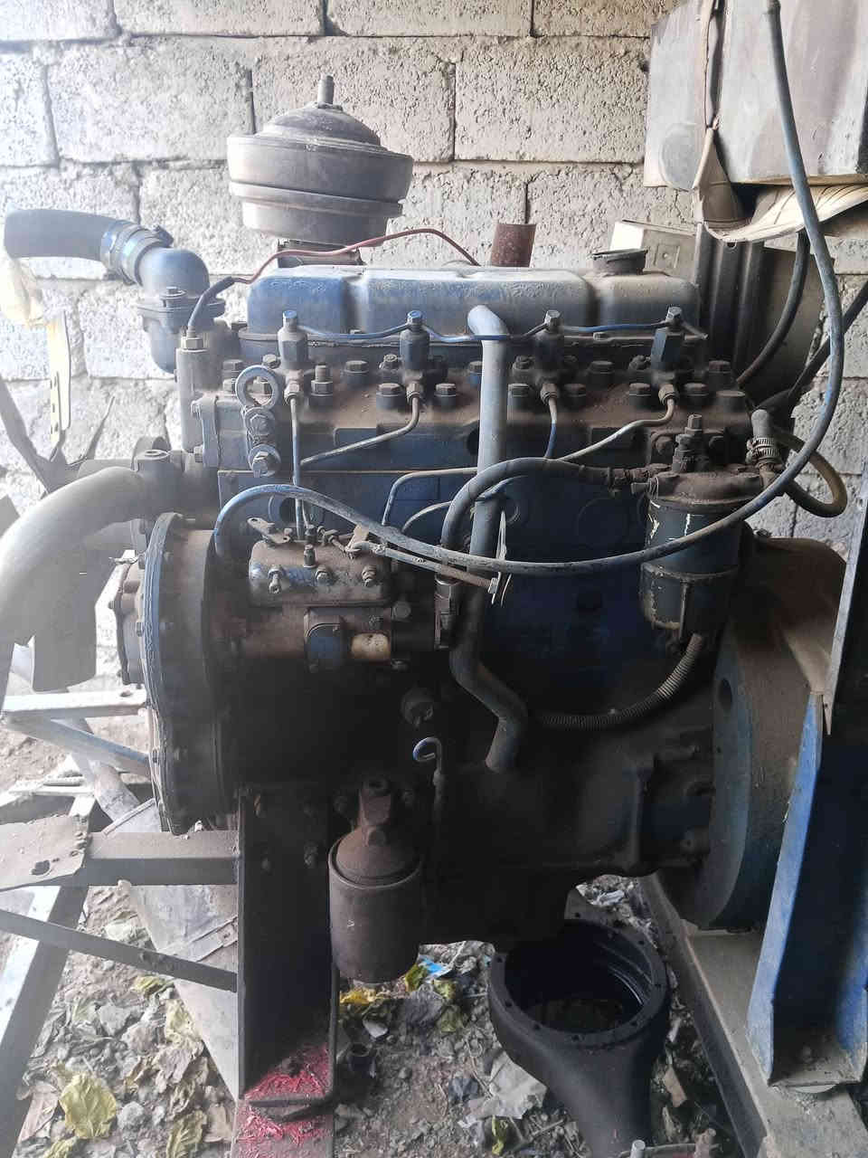 متاح محرك فوركسن للبيع انطي بي شرط من كلشي بيه ستندر ***********
