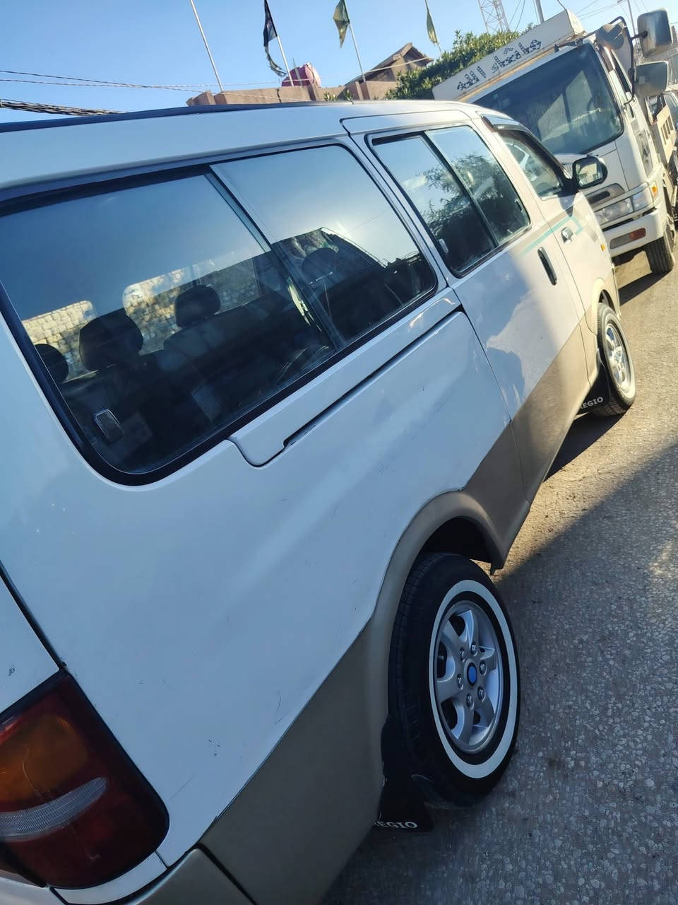 السلام عليكم أعاده نشر بسبب الوعود الكاذبه كيا ابريجو مديل 2000 سياره ابلاديه كطره صبغ مابيه
مكينه 3000سوبر شواصي عله وضع الشركه
كير وكسن جدد السياره جاهزه امجهزه ابوجهك للشغل
عنوان النجف قضاء المشخاب هاذه رقمي ***********
