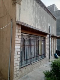 بيت في بغداد المستنصرية  محلة 504 ز3مساحة 140واجهة 7نزال 20خلف مطعم بر...