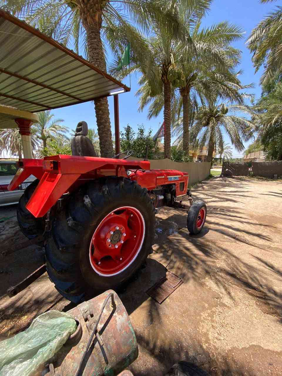للبيع عنتر ٧١ موديل ٨٤ جاهزه من كهربائيات من سلف بم محرك كير هدروليك اكسن كله خير من الله العنوان بابل ناحيه النيل رقمي *********** شراي خابرني وتدلل
