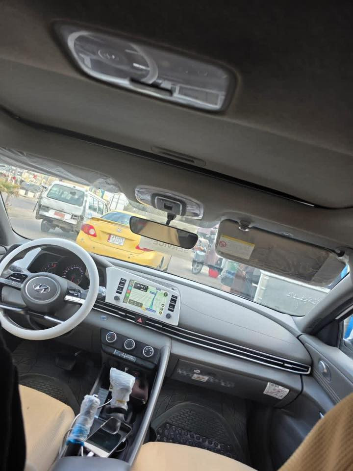 للبيع النترا 2023 خليجي فول رقم رابيل سياره جديد ماشيه 50 فقط مكان السماوه وهاذ رقمي ‭0781 688 7202‬
