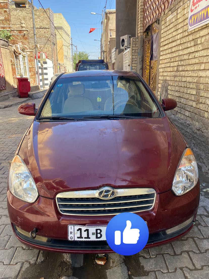 سلام عليكم  سياره اكسنت  موديل 2008 خليجي بدون حادث ولا ضربه كير مكينه وصدر جديد محرك 1600 
بيها جراد بسيط 
بيع أو مراوس حسب القناعه السعر 85 
عنوان بغداد 
رقم الهاتف***********
