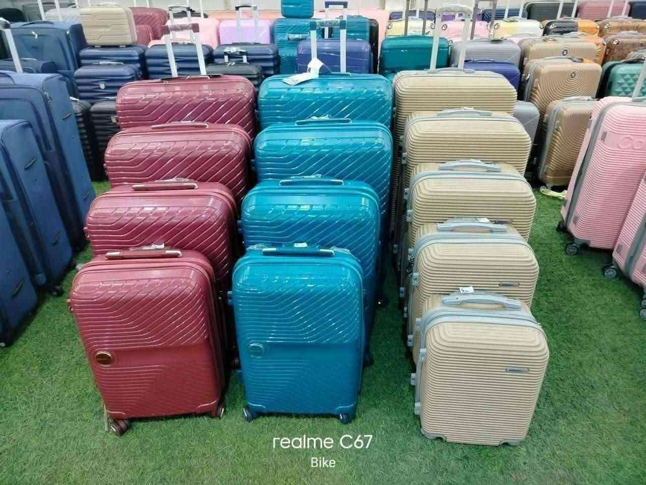 هو فيه كدا يا جماعه😳😳
أيوة فيه.. لأننا بنصفي كمية استيراد ضخمة جداً
بدل ما تشتري شنطة واحدة بالسعر ده هتاخدي الطقم كامل مننا..🤗

#تصفية_شنط #شنط_جهاز #سفر #أرخص_سعر_في_مصر


**إذا كنت صاحب هذا الإعلان وتريد حذفه لأي سبب، رجاءا أرسل رسالة إلى الدعم الفني**