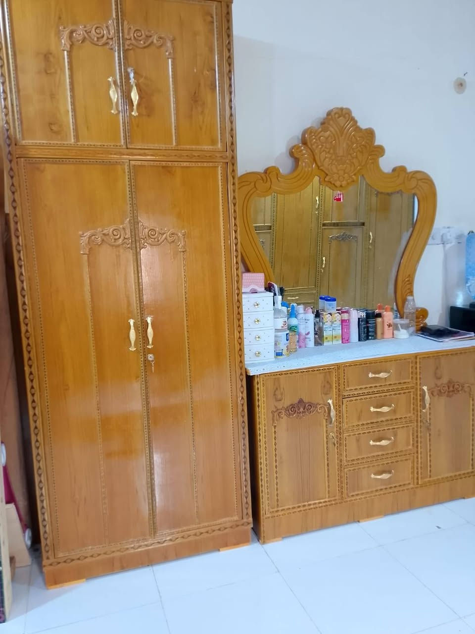 غرفة نوم بمليون ونص  البوفيه ب225 القنفات ب، 250  مكانهم البصره قضاء ابو الخصيب


**إذا كنت صاحب هذا الإعلان وتريد حذفه لأي سبب، رجاءا أرسل رسالة إلى الدعم الفني**