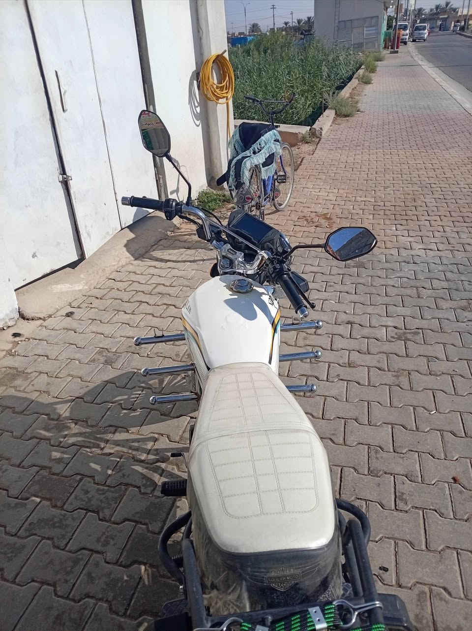 سلام عليكم دراجه 24شكل 25/*********** 
نضافه شوفت عينك ماعيزه شي نشاط ونعومه تجي تشوف بعينك وياه ورقه وحده مال شركه قيم بل يحبه الله مكاني القائم حصيبه // ادمن مرخصتك
