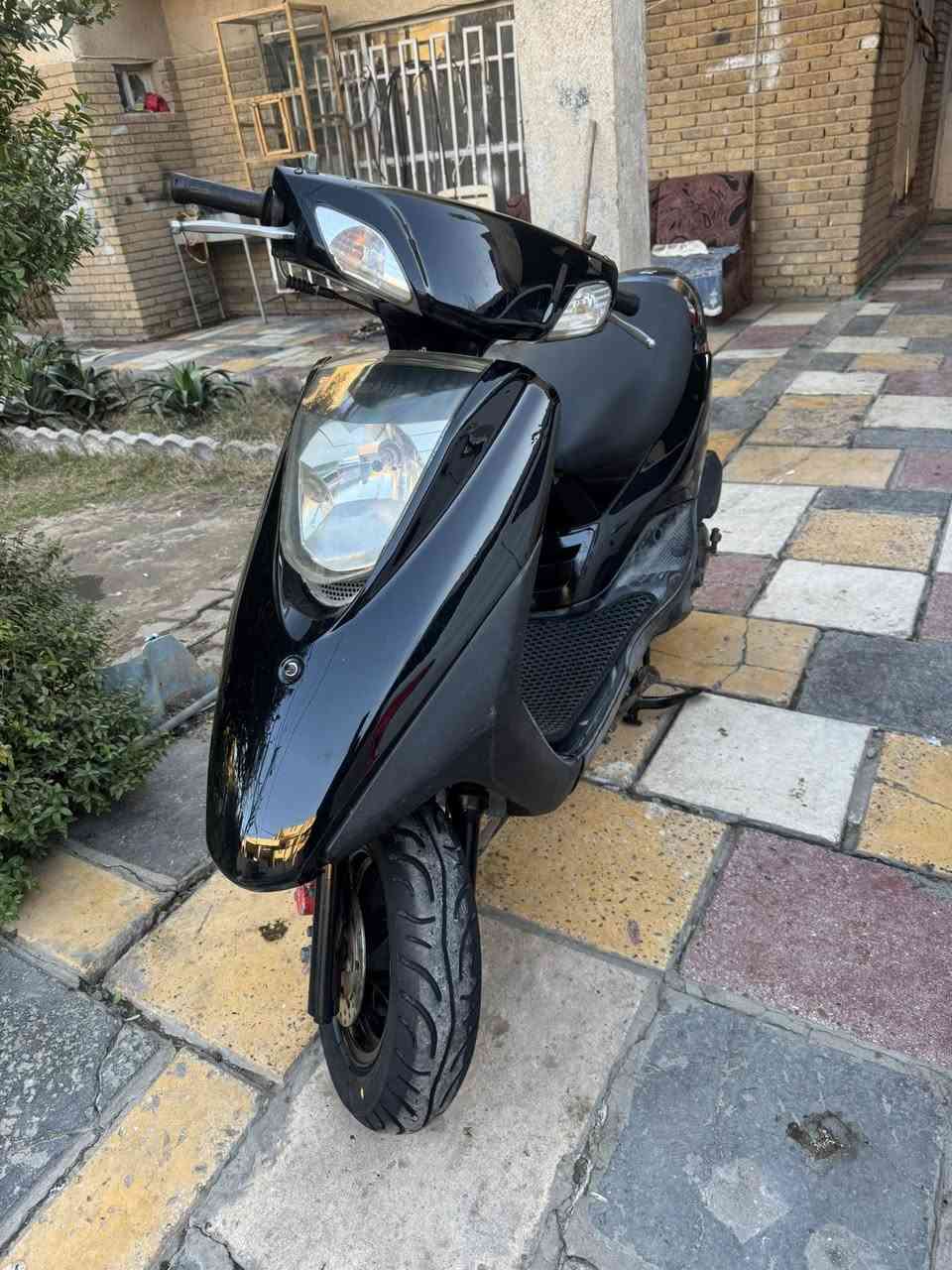 سلام عليكم للبيع بريز دراجه حلوه نكره سلف كله شغاله سعره 550للاستفسار ***********مكاني بغداد حي القاهره
