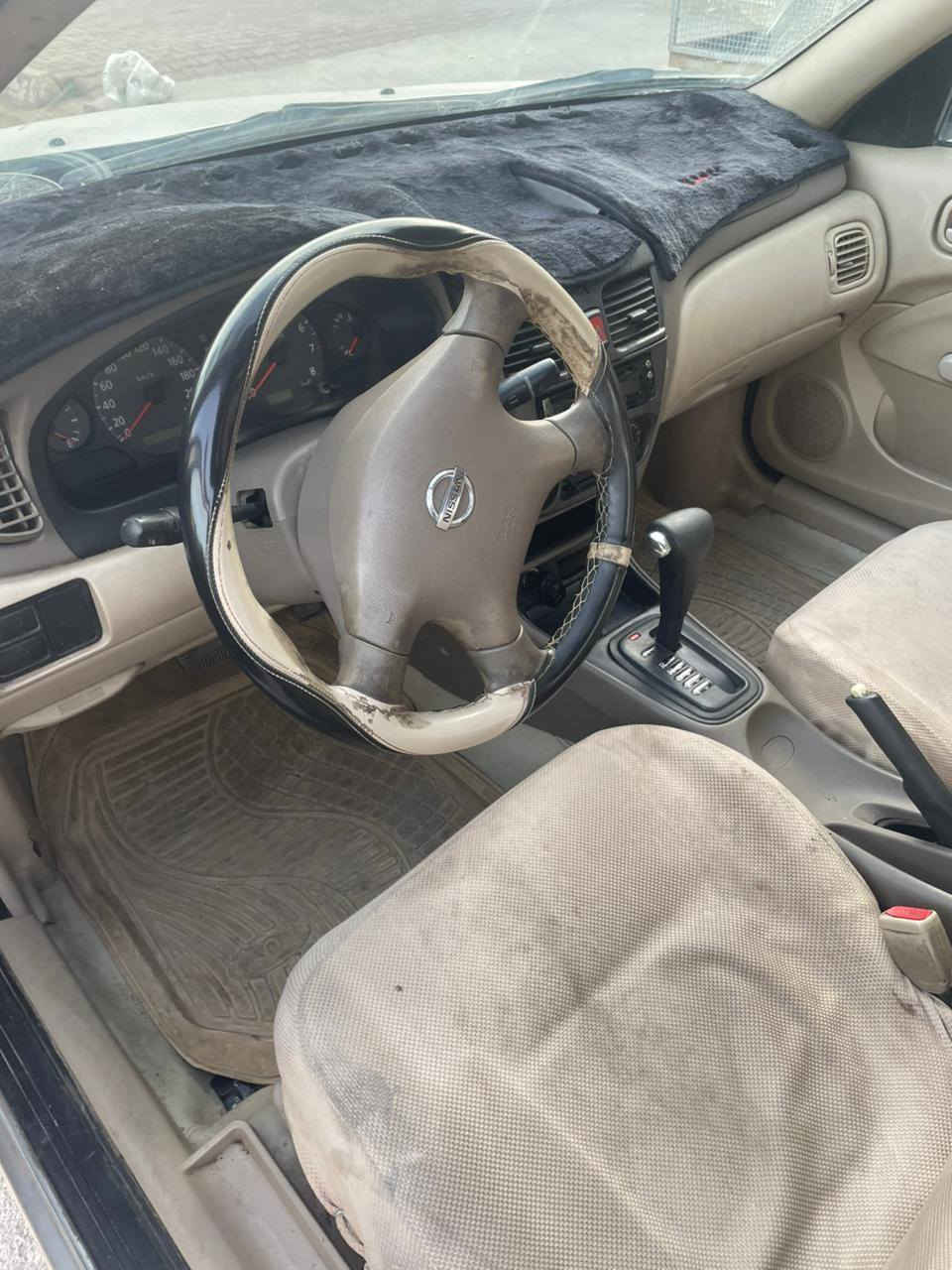 سلام عليكم... 
نيسان للبيع موديل 2009 ياباني محرك قبق ابيض 
بدون ضرر بيها بارد شبر ماشي 255 الف بيها جلح اشويه
سنويه صارله سنه منتهي دفتربازين بيها سعر 105 وبي مجال 
عنوان كركوك للاستفسار اتصال ع الرقم ***********
