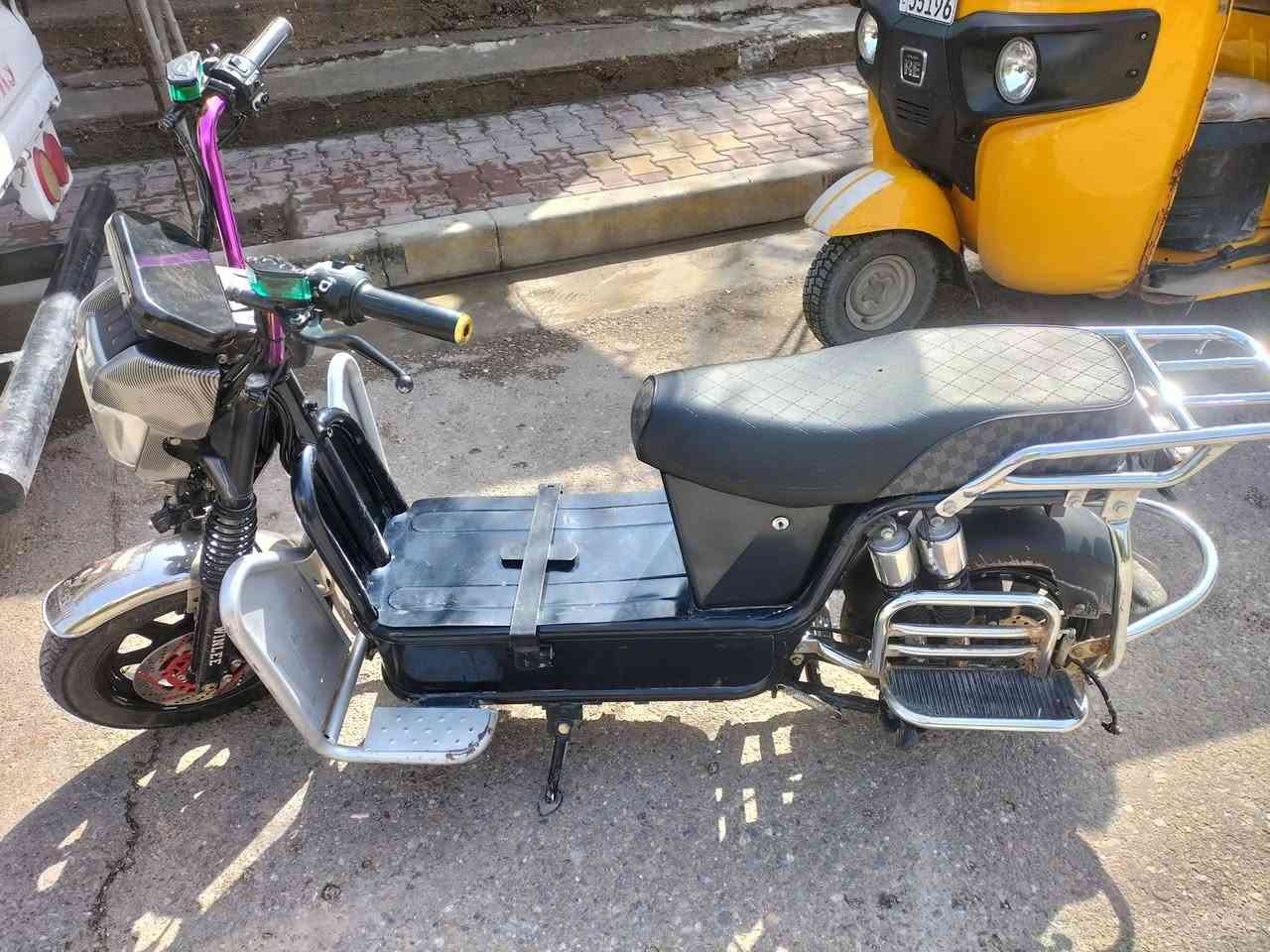 سلام عليكم دراجه شحن هارلي جبلي للبيع شغاله جديده تخبل ست بطاريات أربع نمر السعر 350مكاني الحسينيه الراجديه ***********
