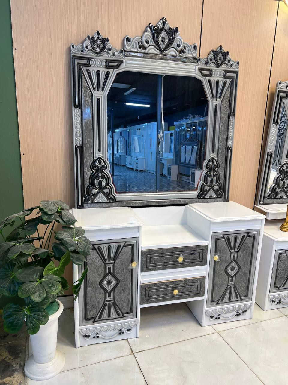 السعر ( مليون ) فقط😍

غرف نجاره عراقيه 💯💯

تتكون من ١٠ قطع 

عرض الكنتور٣مترات و٢٠سم

ارتفاع الكنتور مترين و٤٥سم

السرير بلوك ٦ ارجل

طول السرير 200 سم 

عرض السرير 160 سم 

الضهر شد براغي

الزاويه بارتفاع الكنتور 

الشازلون والطابوريه 75 الف 

الدوشك 150 الف  ضمان ٥ سنوات


**إذا كنت صاحب هذا الإعلان وتريد حذفه لأي سبب، رجاءا أرسل رسالة إلى الدعم الفني**