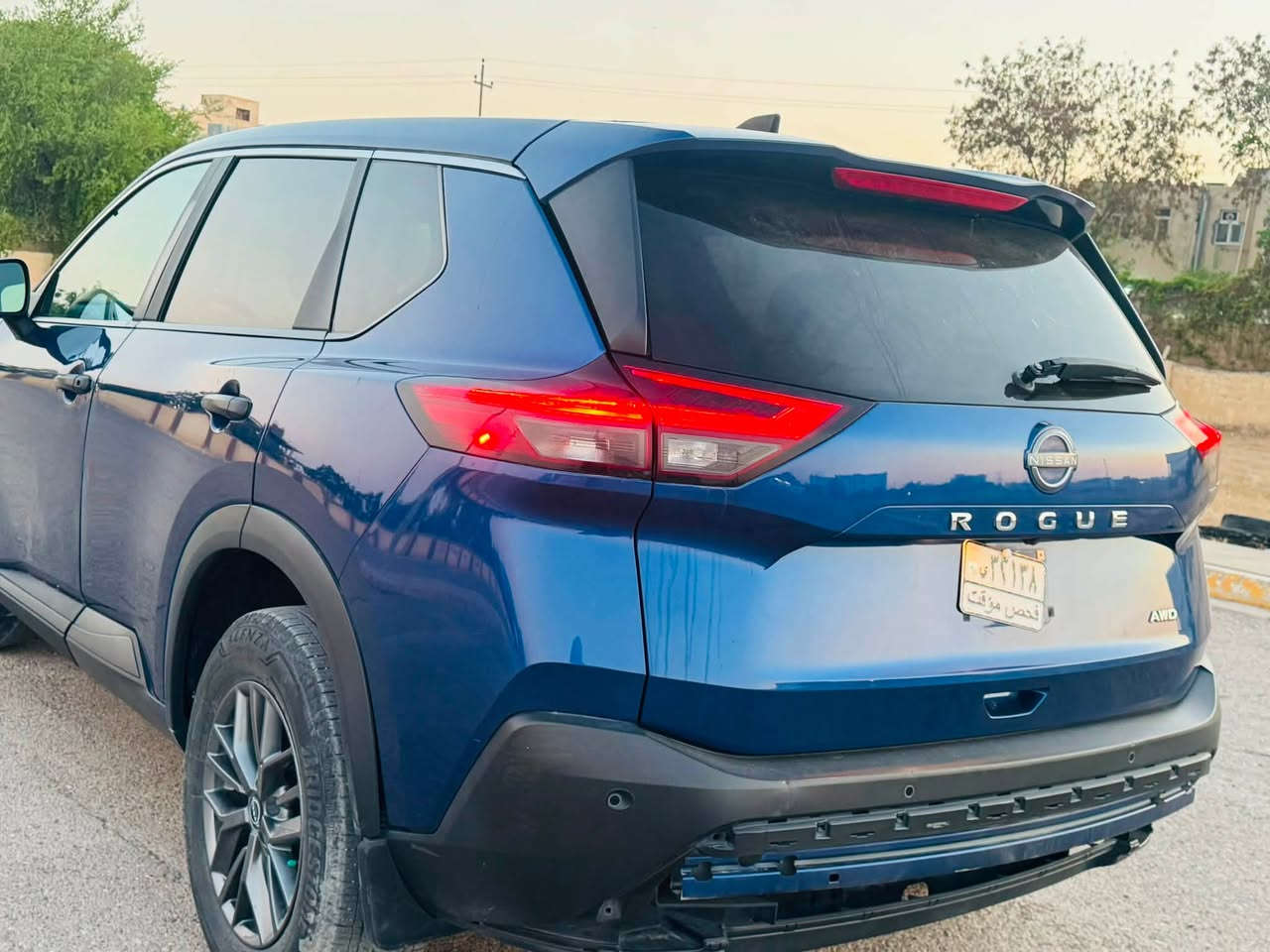 السلام عليكم (((((السعر 120$)))))))وبيها مجال

نيسان روج 2023 دخول جديد فئت الSV.AWD 

محرك 1.5 توربو 3 بستم 

مواصفات

تشغيل بصمة 

شاشة كبيرة لمس تدعم الابل كاربلاي و الاندرويد اوتو

4 سرعات قيادة 

مثبت سرعة

هاندبريك بصمة و اتو هولت

و شفتات استيرن و بعد بيها هواية مواصفات

ماشيه 20 الف 

سيارة جديده وحلوه ورخيصه 

الحادث بالتعليقات مثل ما موضح بالسونار

الاتصال *********** ومتوفر واتسب ايضا
