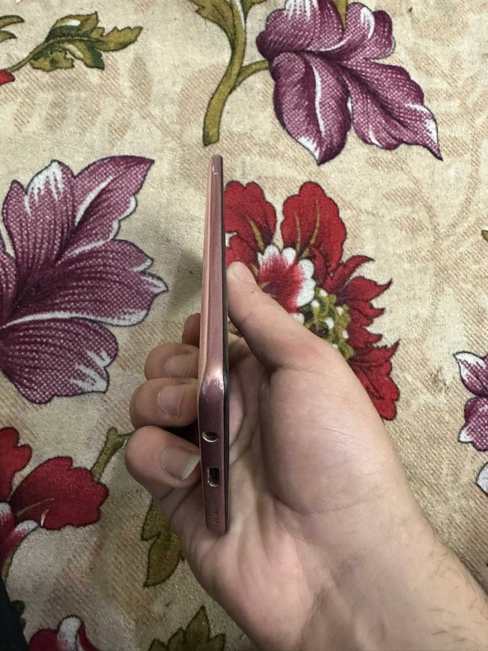 جهاز A51 جهاز نضافه ٩٠ بل ١٠٠ ذاكره ١٢٨ كارتونه ضايعه جهاز فول نضافه جهاز سعره ٢٠٠ بي مجال شغال كلشي بي بصمه سمكرت بطاريه 5000 رقم التصال ***********
