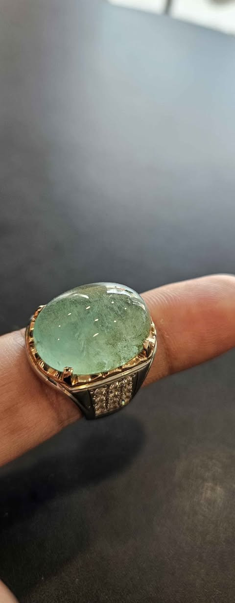 ZAMRUD ,BERAT 30CRTS, AREA KOTA BHARU, BERMINAT SY AKAN P.M , HARGA JACKPOTT. Kubang Kerian, KTN


**إذا كنت صاحب هذا الإعلان وتريد حذفه لأي سبب، رجاءا أرسل رسالة إلى الدعم الفني**