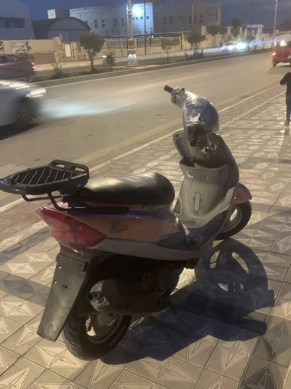 السلام عليكم دراجه ماكس منغولي ما مفتوحه نضيفه كلش للبيع التواصل واتساب فقط : ***********
