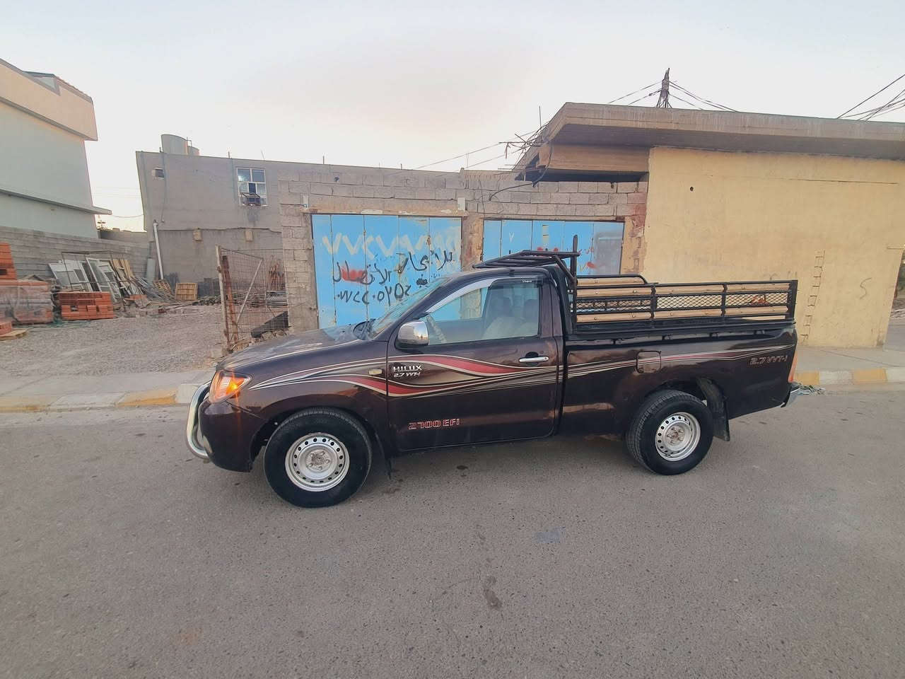 السلام عليكم
للبيع او مراوس (بكيا بنكو فحل موديل 14 وفوك) تويوتا هايلوكس موديل  2007 شاصي محرك مكفول تخم تاير جديد  حداديه صدر جديد  تبديل مابيهه فقط طخات بسيطه بيهه رقم قادسية مشروع وطني سنويه  مجدده سنه  26 شهر 6   سياره مابيهه اي نقص
السعر 115 ورقه  العنوان ديالى 
***********
