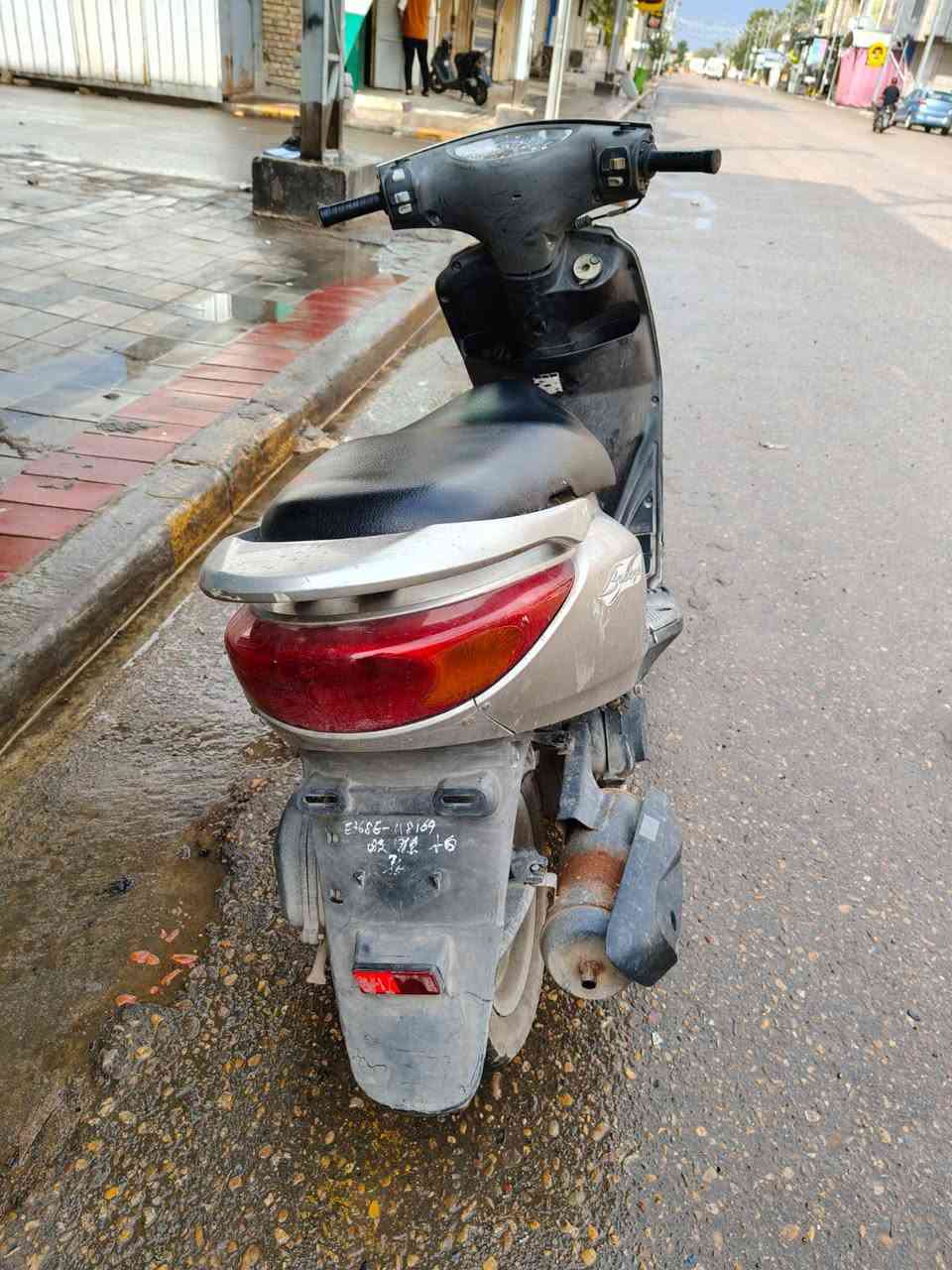 دراجه بريز للبيع نضيفه كهربائيات كلها شغاله مكينه ما مفتوحه السعر مليون


**إذا كنت صاحب هذا الإعلان وتريد حذفه لأي سبب، رجاءا أرسل رسالة إلى الدعم الفني**