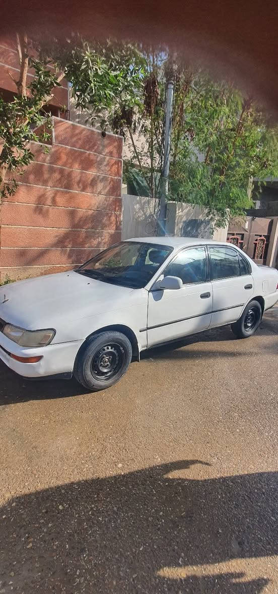 سلام عليكم
كورلا موديل 92
سنويه 28 بيها ضربه بل باب 
السعر 46 وبيها مجال
العنوان ديالئ المقداديه حي المعلمين 
الرقم ***********
