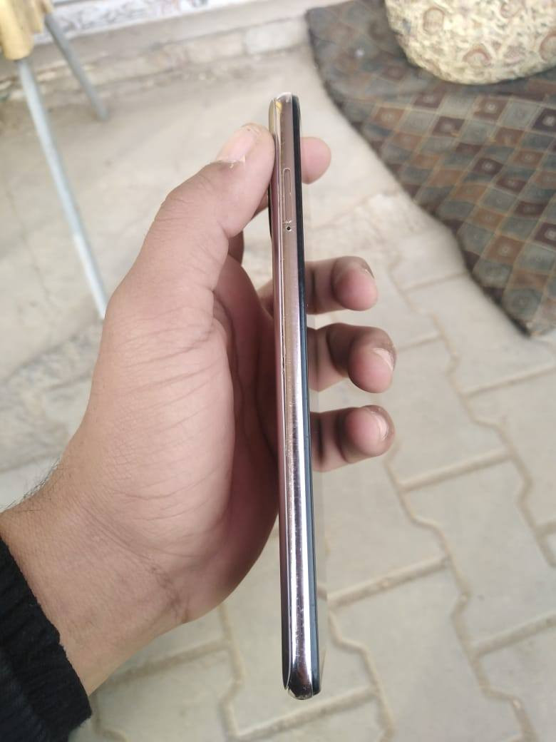 بوكو x3 مو برو لا اس يعني كله فول وضمان. جهاز نضيف كل مابي كلشي سعر ١٠٠ او مراوس


**إذا كنت صاحب هذا الإعلان وتريد حذفه لأي سبب، رجاءا أرسل رسالة إلى الدعم الفني**