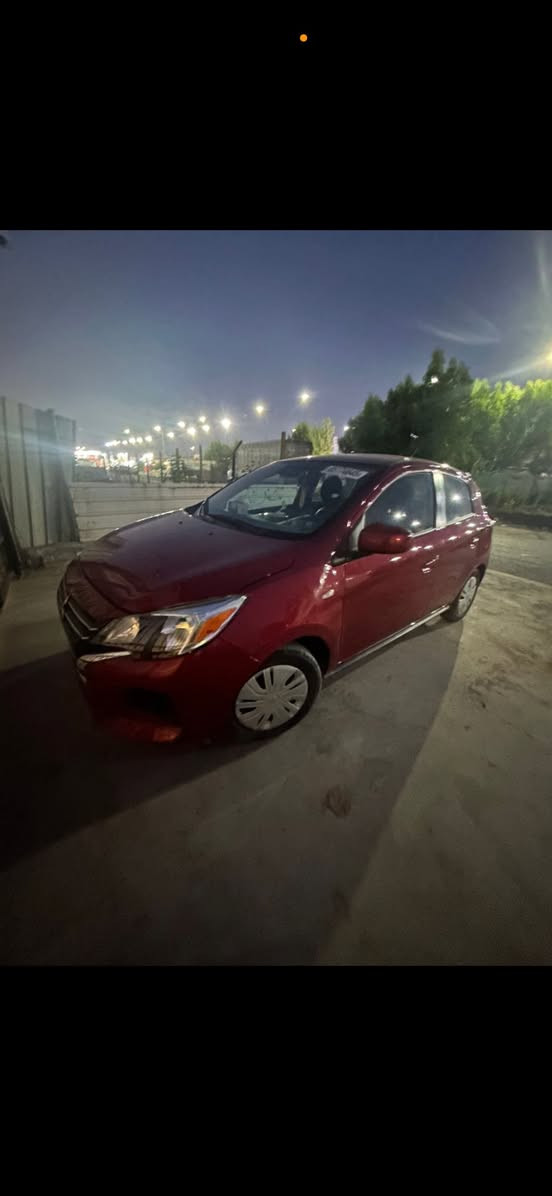 السلام عليكم
ميراج 2024 

السياره ماشيه 50الف ميل 

السياره مواصفات ES

شاشه كامره مواصفات عاديه

السعر 94 وبيها مجال 

السياره بدون رقم 

للتواصل ***********
