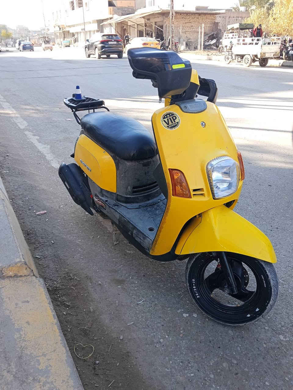 السلام عليكم دراجه بوليس للبيع اومراوس  بلاديه ما مفتوحه موديل 2008 كابريتر دراجه كامله مكمله ربع دينار متذب عليه دراجه كفرات بلاد سلف هندر كهربائات كله شغال لايت عالي ناصي بك لايت   مكينه ماتسمع صوته ناعنه  مكاني ديالئ بعقوبه لاستفسار عل رقم *********** السعر 500وبيه مجال
