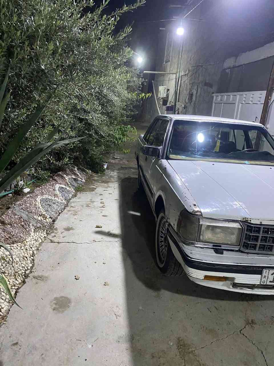 السلام عليكم سوبر اللبيع موديل (1984) رقم كربلاء إنكليز ابسمي مكينه وكير بطه (2500) السعر (35) وبيه مجال مكان كربلاء رقمي (***********)
