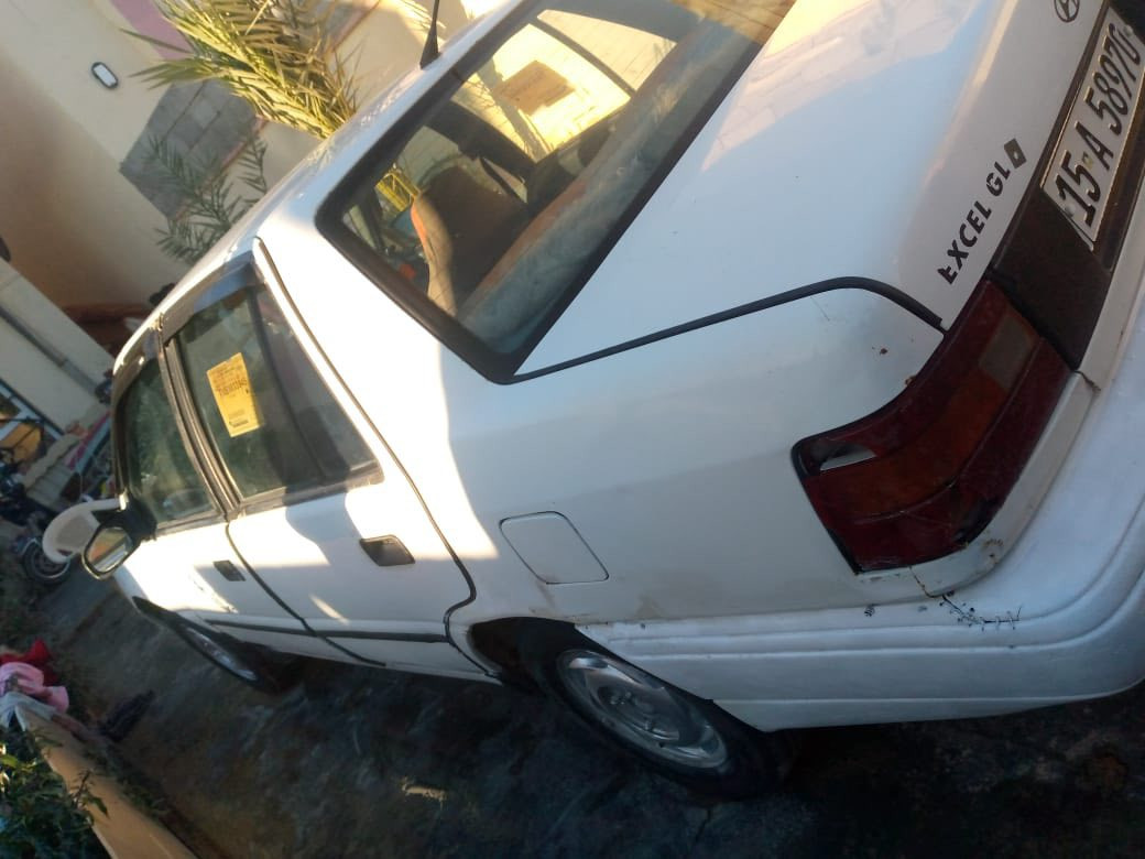 سلام عليكم اخوان اكسله موديل 94محرك كير خير من الله سياره حلوه رقم  الانبارجديد هزه جديده تخم تاير ويل كب صدر جديد كهرباء كله شغاله سعره 27وبيه مجال رقم الاهاتف ***********
