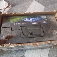 عاكسة وباتري جديد ابو 100للبيع رقم الموبايل 07811668793